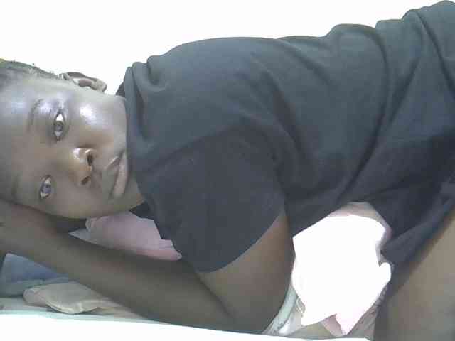 Ebonyliliana webcam