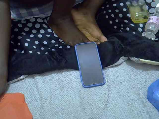 Ebonyliliana webcam