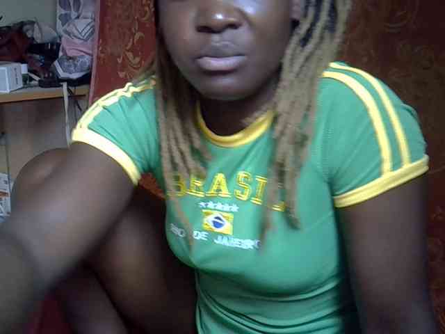 Ebonyliliana webcam