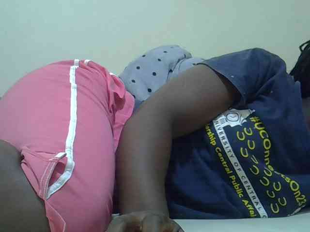 Ebonyliliana webcam
