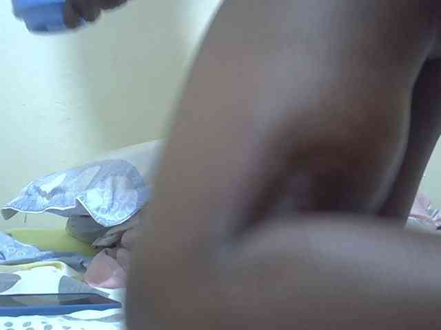 Ebonyliliana webcam