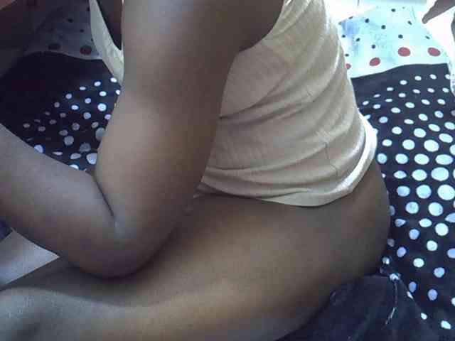 Ebonyliliana webcam