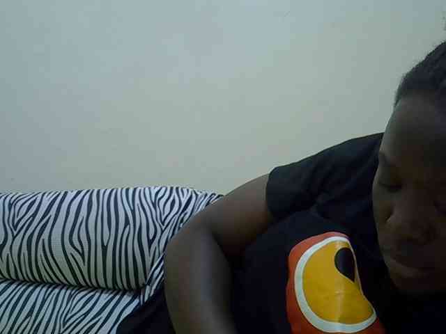 Ebonyliliana webcam