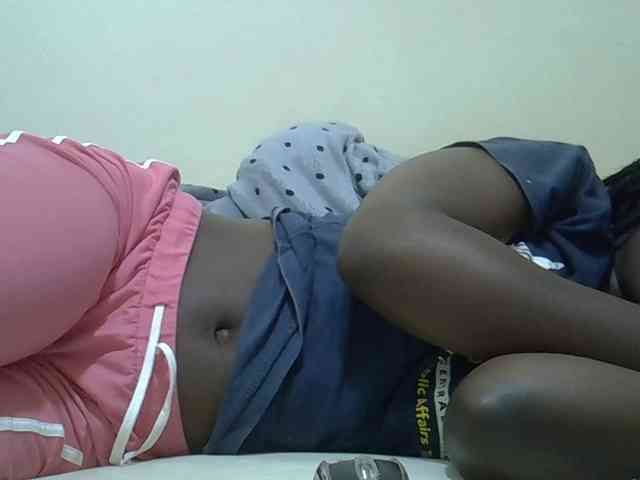 Ebonyliliana webcam