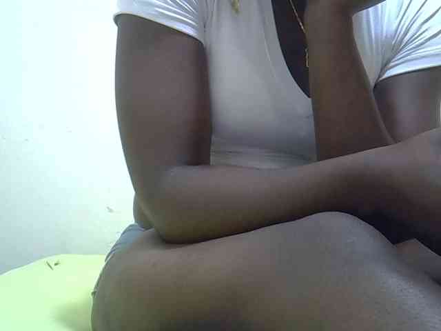 Ebonyliliana webcam