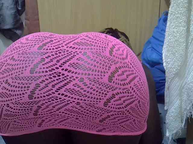 Ebonyliliana webcam