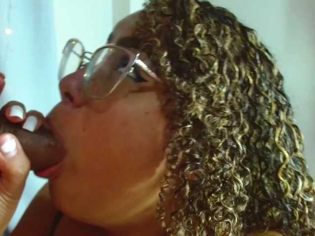 kelvin-jhoseth's BongaCams show and profile