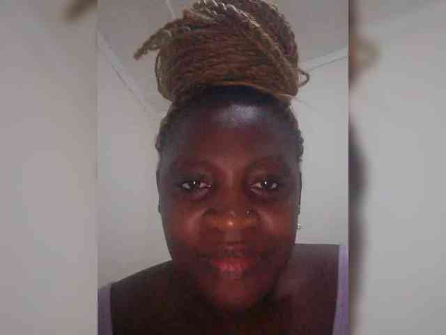 Cute031 webcam