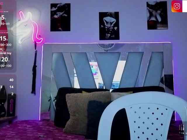 supradoll Live Webcam on BongaCams