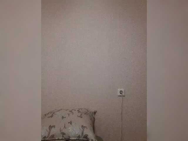 Katy19801's BongaCams show and profile