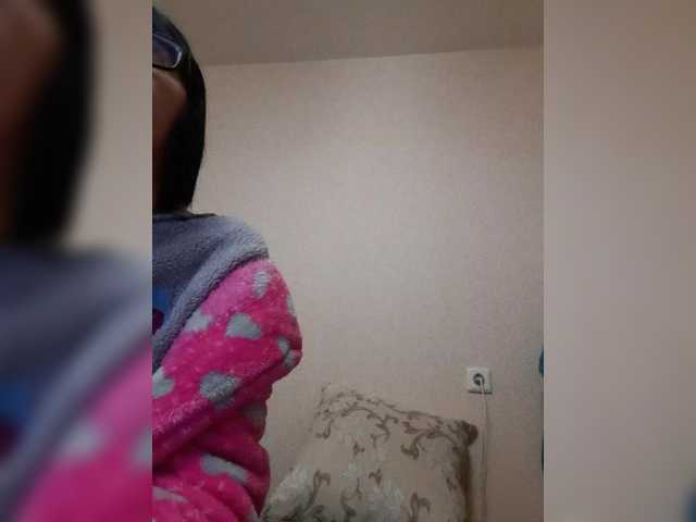 Katy19801's BongaCams show and profile