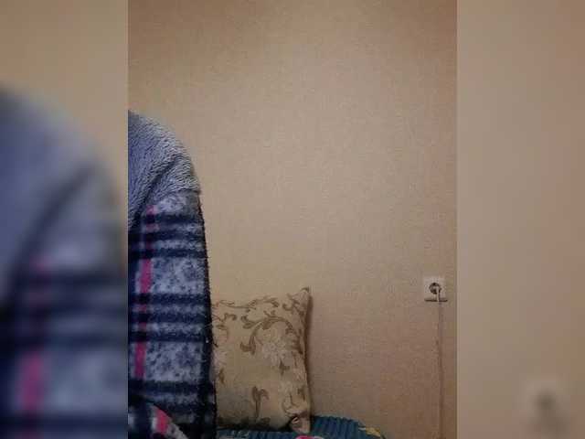 Katy19801 live cam profile