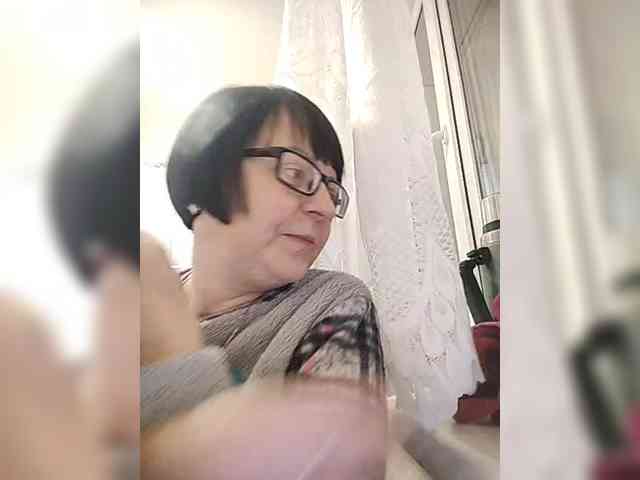 Katy19801 webcam