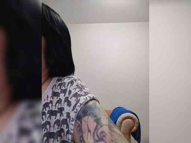 Katy19801 webcam