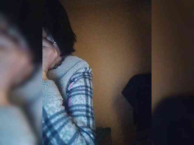 Katy19801 webcam