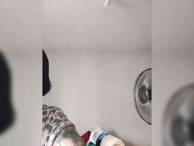 Katy19801 webcam