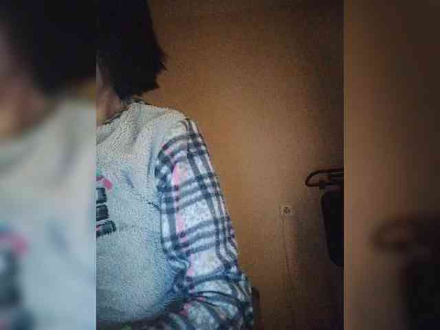 Katy19801 webcam