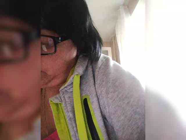 Katy19801 webcam