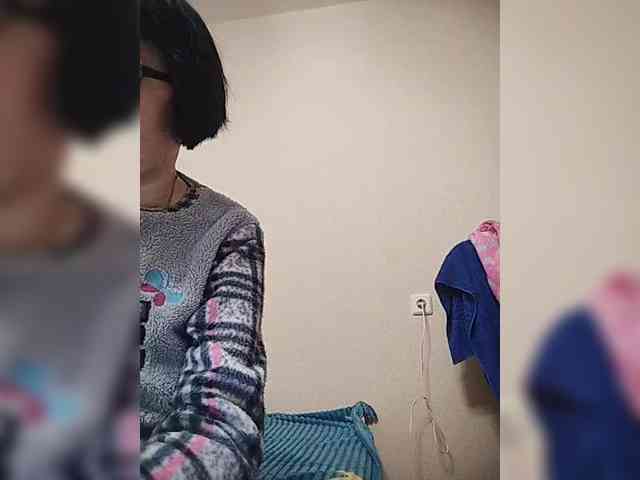 Katy19801 webcam