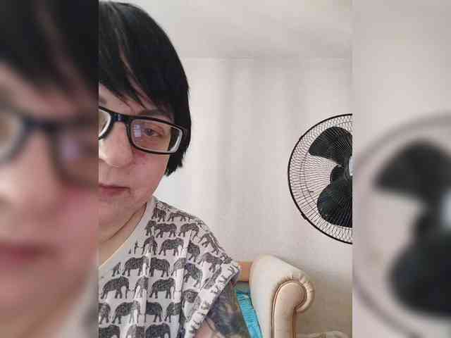 Katy19801 webcam