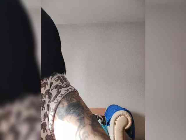 Katy19801 webcam