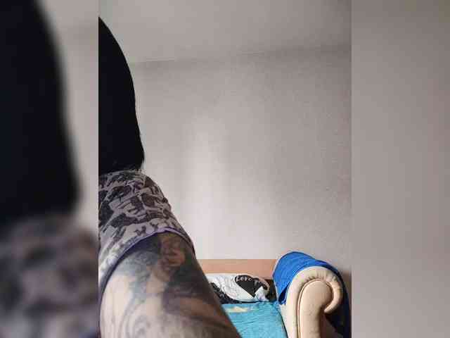 Katy19801 webcam