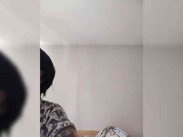 Katy19801 webcam