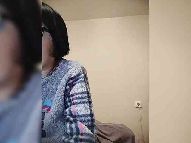 Katy19801 webcam