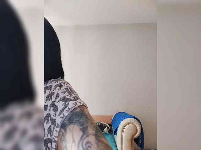 Katy19801 webcam