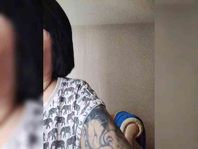 Katy19801 webcam