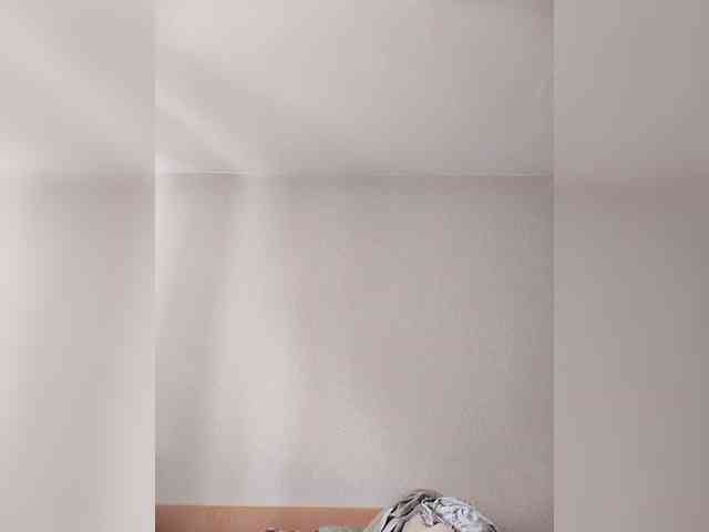 Katy19801 webcam