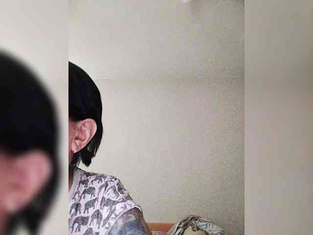 Katy19801 webcam