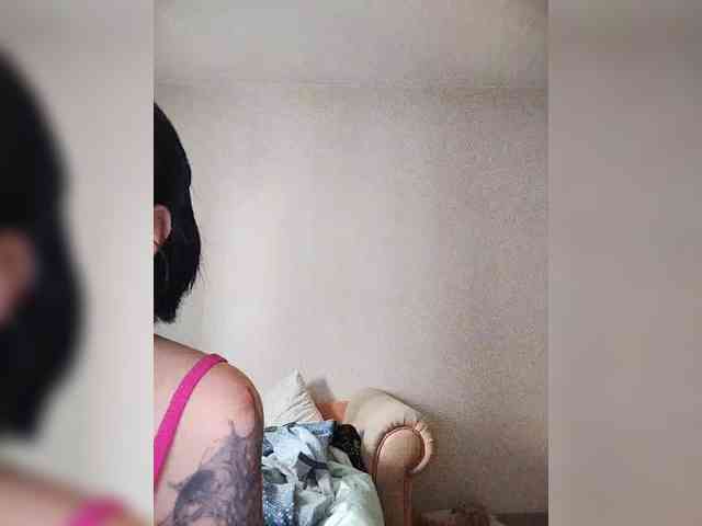 Katy19801 webcam