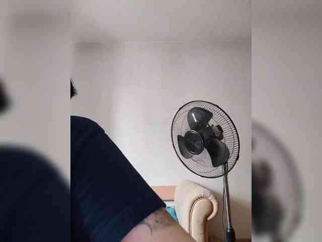 Katy19801 webcam