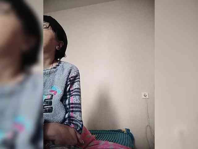 Katy19801 webcam