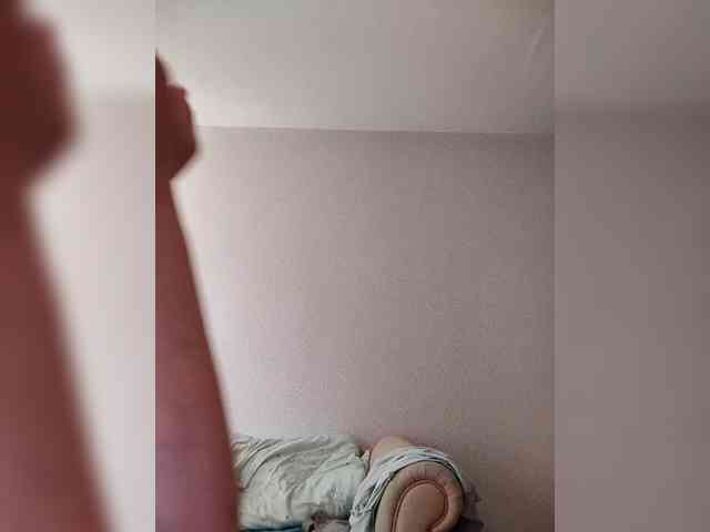 Katy19801 webcam