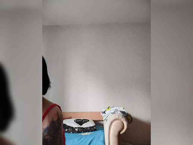 Katy19801 webcam