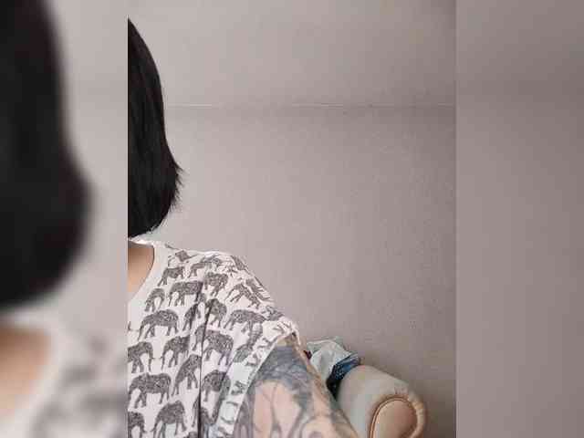Katy19801 webcam