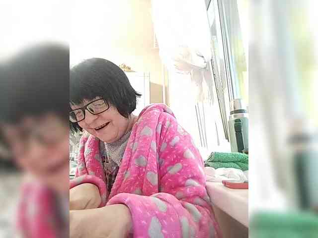 Katy19801 webcam