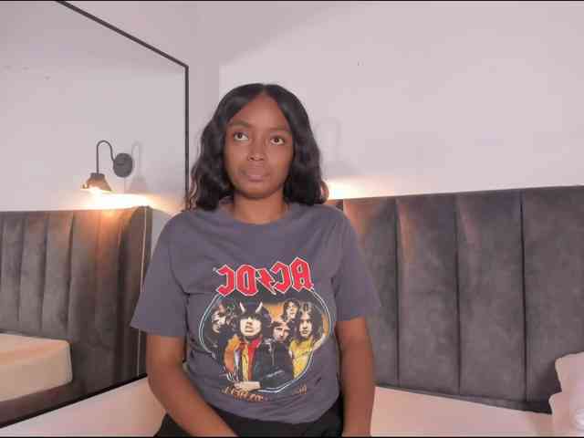 Martina-Jackson- webcam