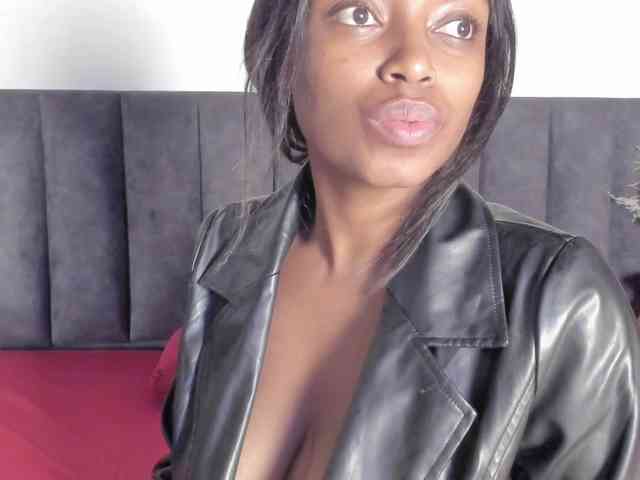 Martina-Jackson- webcam