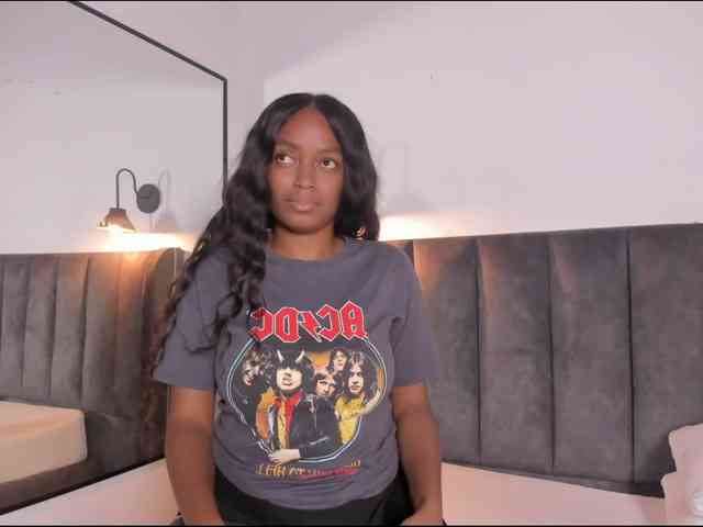 Martina-Jackson- webcam