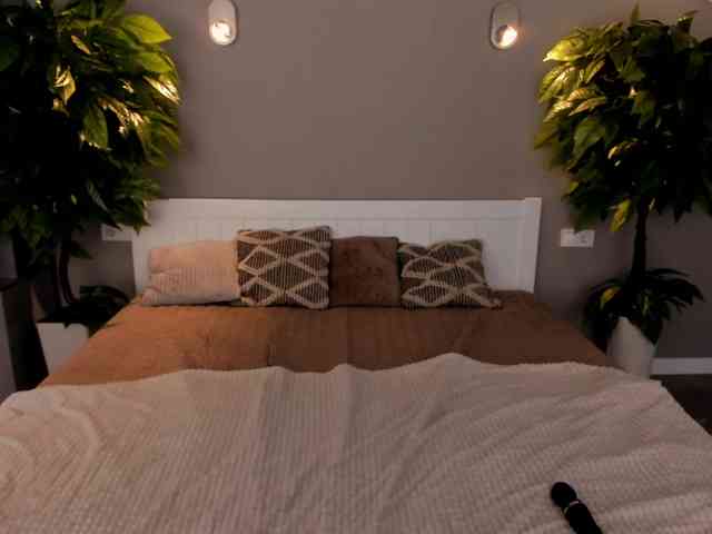 live adult cam IceDanielles