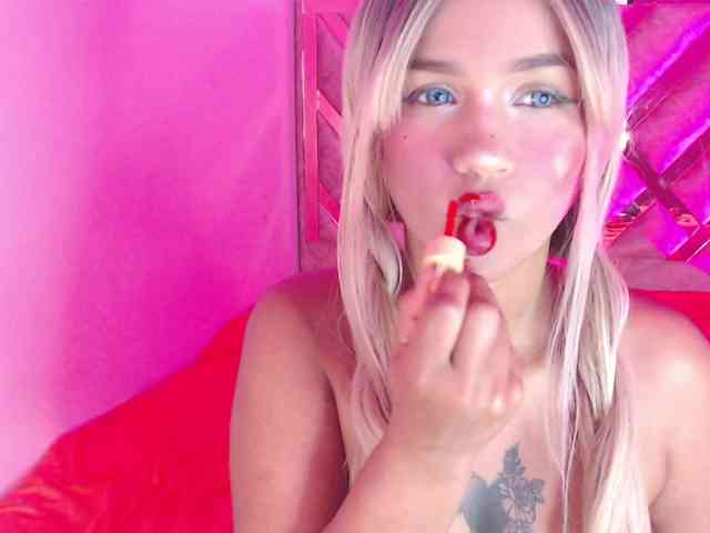 Lulusquirt webcam