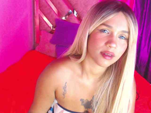 Lulusquirt webcam