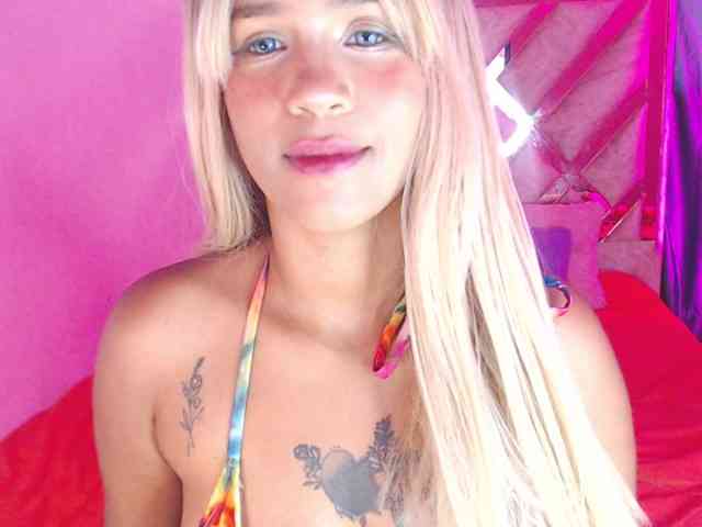 Lulusquirt webcam