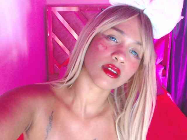 Lulusquirt webcam