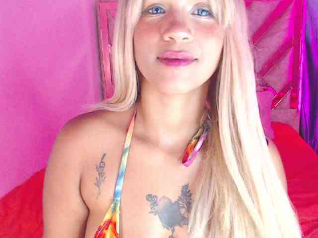 TessaM2 Live Webcam on BongaCams