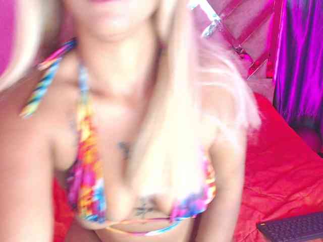Lulusquirt webcam