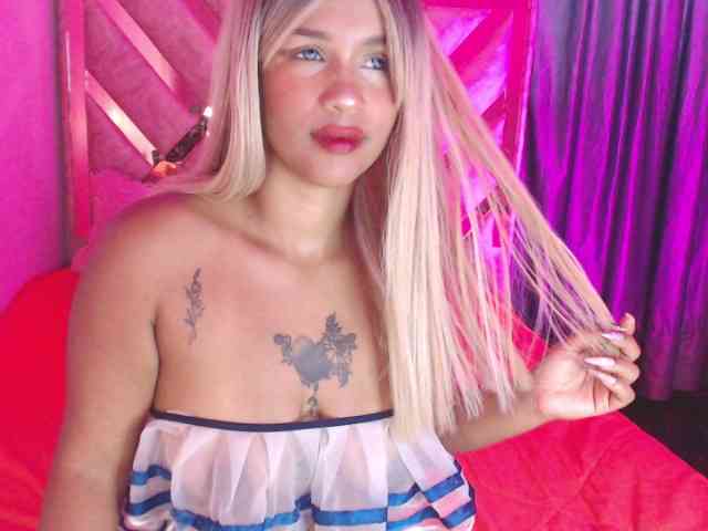Lulusquirt webcam